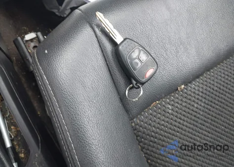 2015 Jeep Compass Latitude из США, поврежденный, VIN 1C4NJDEB8FD412768